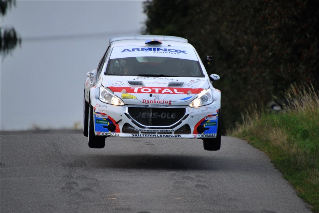 Det blev til sejr for Christian Jensen og Freddy Pedersen, da Stilo Rally Odder 2014 blev afviklet
(Foto: Morten Alstrup)